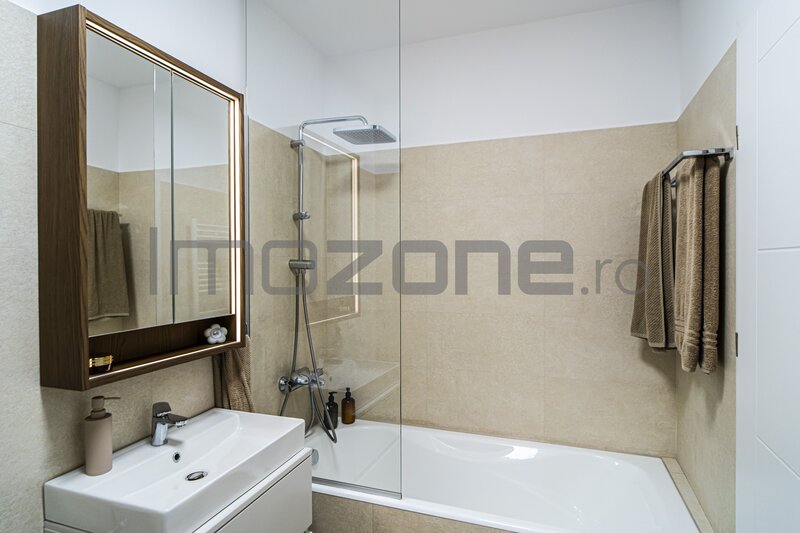 Lujerului Plaza Mall, 2 camere, 60 mp, etaj 2,mobilat, parcare subsol, boxa